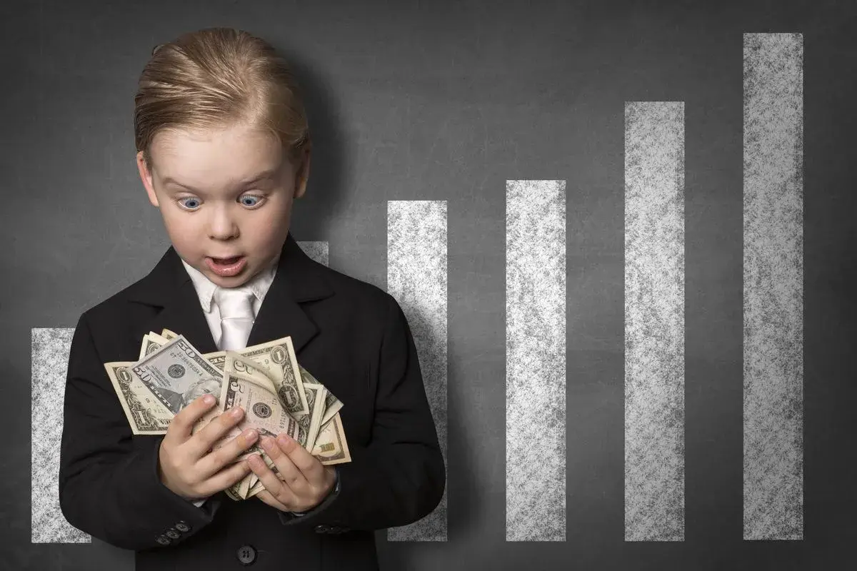 5 Smart Saving Strategies Successful Young People Are Using Today